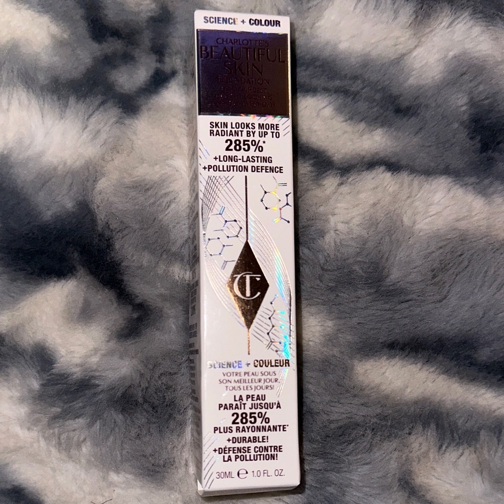 Charlotte Tilbury Charlotte’s Beautiful Skin Foundation - NEW in Shade 5 Neutral